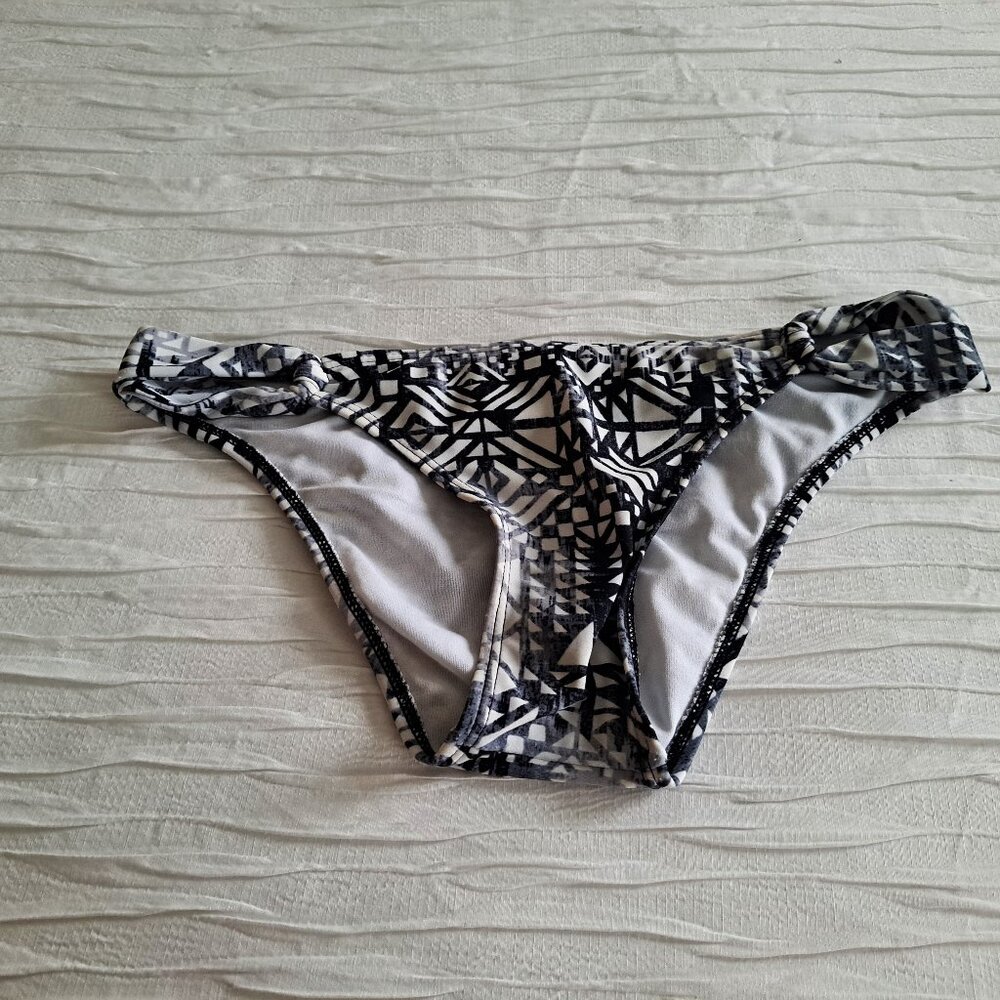 Gossip Black / White Abstract Fade Bikini Bottom Small